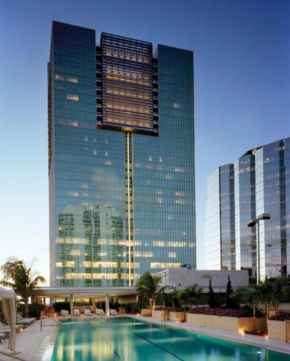 AKA Brickell Condo Free Parking by Palermo Home Miami